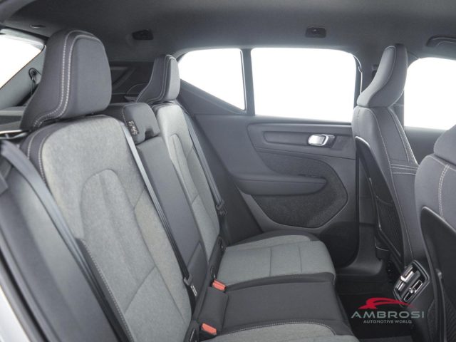 VOLVO XC40 usata 10