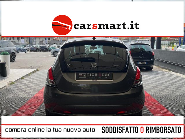 LANCIA Ypsilon usata, con Autoradio