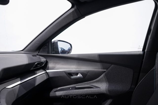 PEUGEOT 5008 usata, con Volante multifunzione
