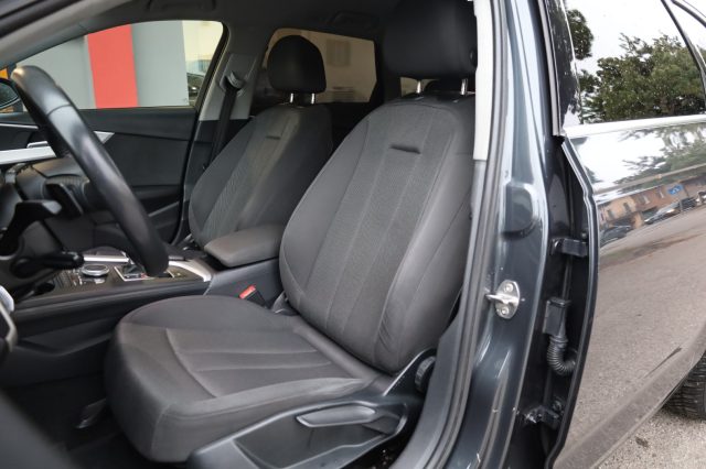 AUDI A4 usata, con Autoradio