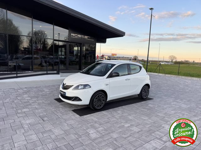 LANCIA Ypsilon usata, con Airbag laterali
