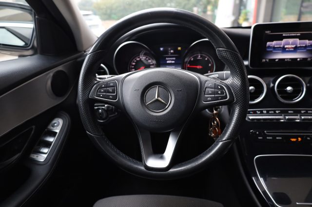 MERCEDES-BENZ C 200 usata, con Fari LED