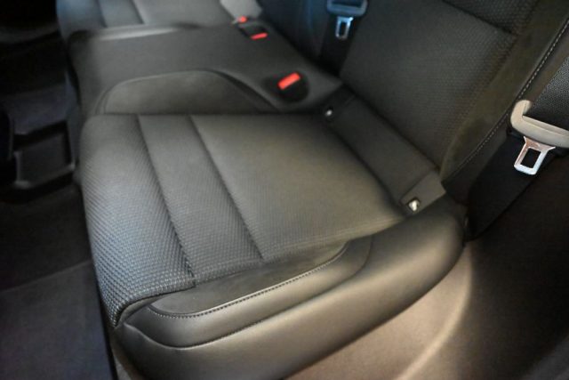 PORSCHE Taycan usata 64