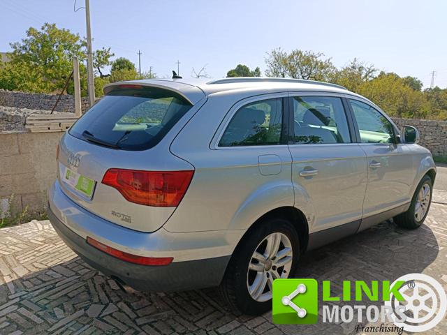 AUDI Q7 usata, con Autoradio