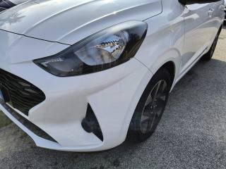 HYUNDAI i10 usata, con Airbag