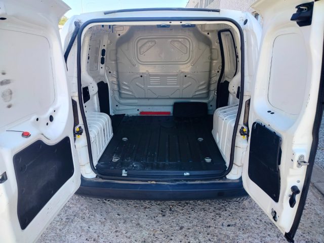 FIAT Fiorino usata, con Sound system