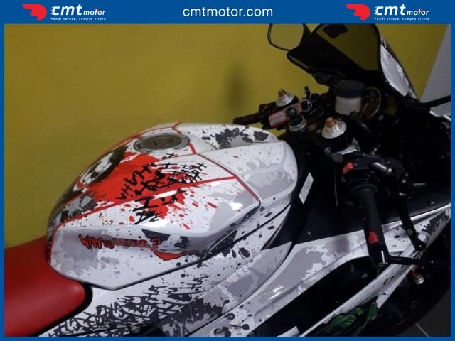 YAMAHA YZF R6 usata 10