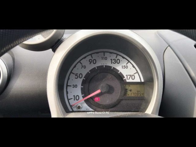 PEUGEOT 107 usata 17