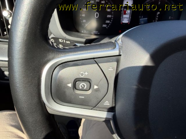 VOLVO XC60 usata, con Regolazione elettrica sedili