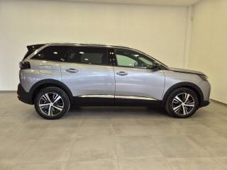 PEUGEOT 5008 usata, con Autoradio