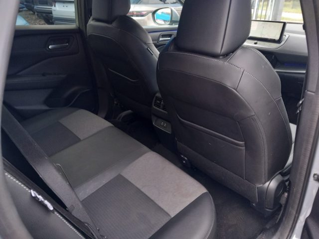 NISSAN Qashqai usata, con Controllo elettronico della corsia