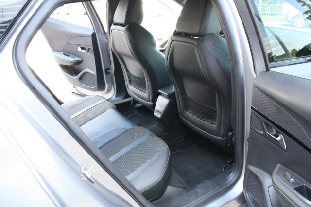 PEUGEOT 2008 usata, con Fendinebbia