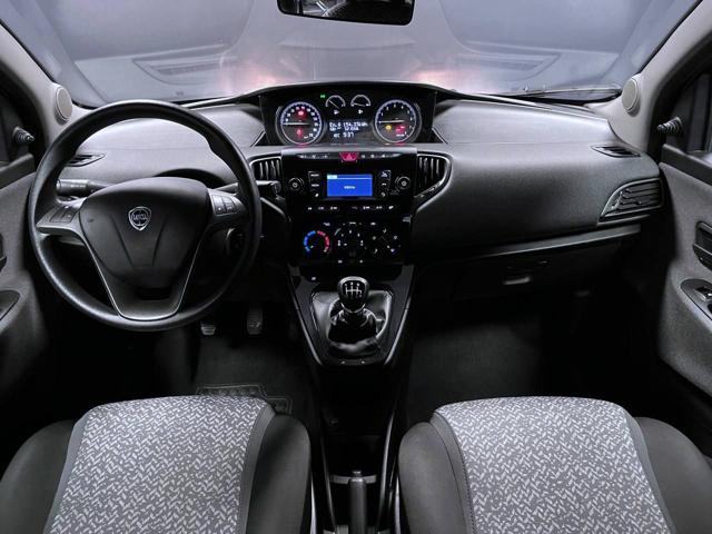 LANCIA Ypsilon usata, con ESP