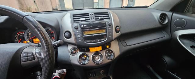 TOYOTA RAV 4 usata, con Lettore CD