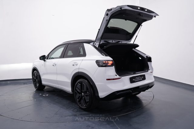 VOLKSWAGEN T-Roc usata 38