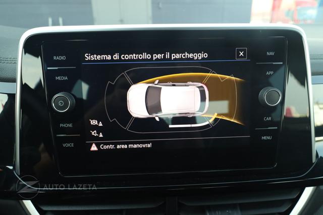 VOLKSWAGEN T-Roc usata, con Sistema di parcheggio automatico