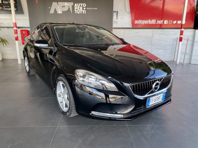 VOLVO V40 usata, con ABS