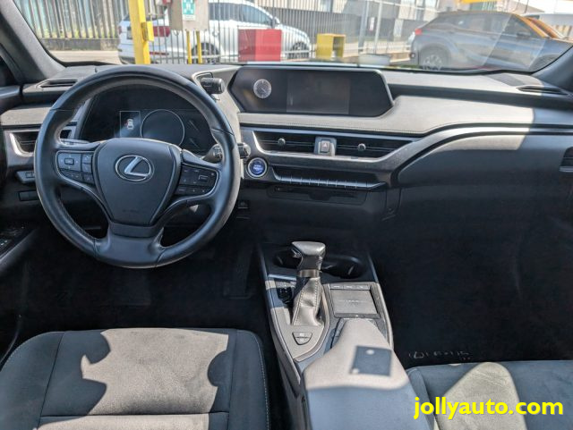 LEXUS UX 250h usata, con Controllo trazione