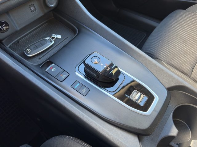 NISSAN Qashqai usata, con Autoradio digitale