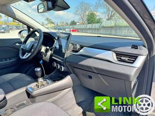 RENAULT Captur usata, con USB