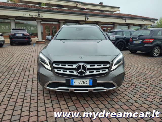 MERCEDES-BENZ GLA 220 usata 40