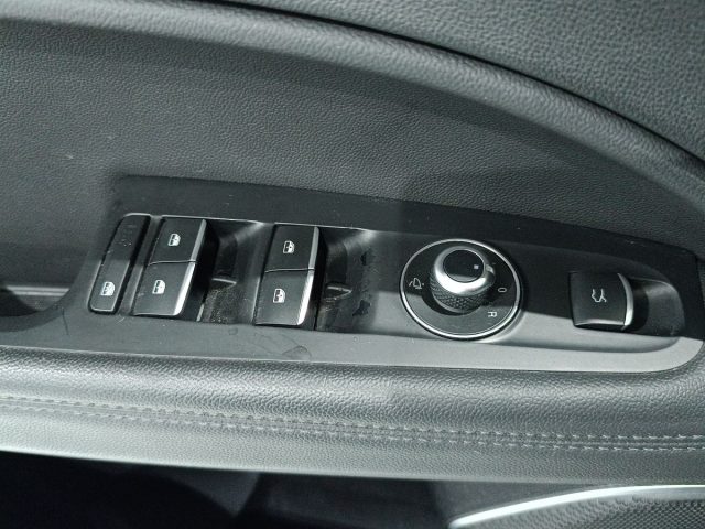 ALFA ROMEO Stelvio usata, con Specchietti laterali elettrici