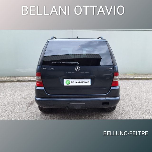 MERCEDES-BENZ ML 270 usata, con Chiusura centralizzata