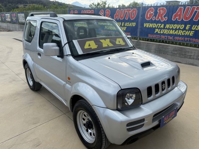 SUZUKI Jimny usata, con Servosterzo