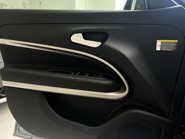 JEEP Avenger usata, con Specchietti laterali elettrici