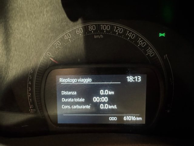 TOYOTA Aygo X usata, con Luci diurne LED