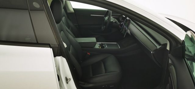 TESLA Model 3 usata 52