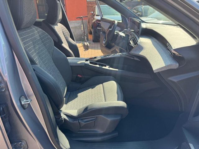 PEUGEOT 3008 usata, con Fari LED