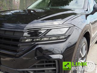 VOLKSWAGEN Touareg usata 49