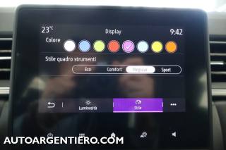RENAULT Captur usata, con Touch screen