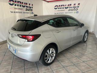 OPEL Astra usata, con Autoradio