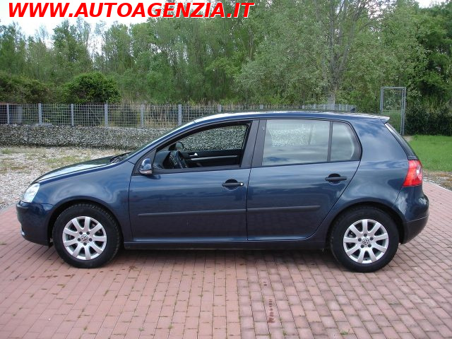VOLKSWAGEN Golf usata 2