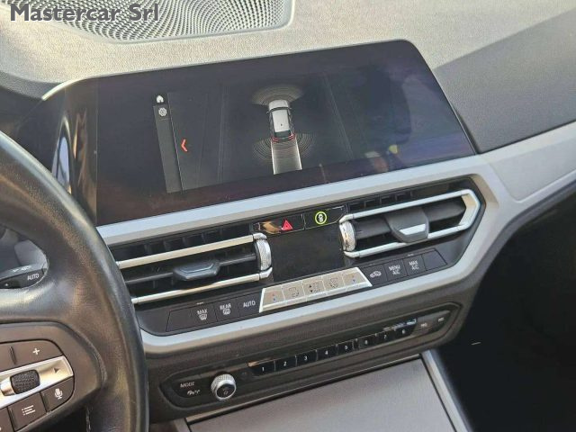 BMW 320 usata, con Park Distance Control