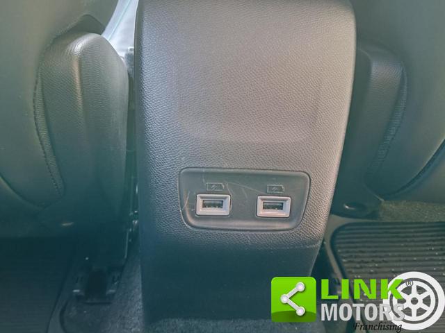 PEUGEOT 2008 usata, con Telecamera per parcheggio assistito