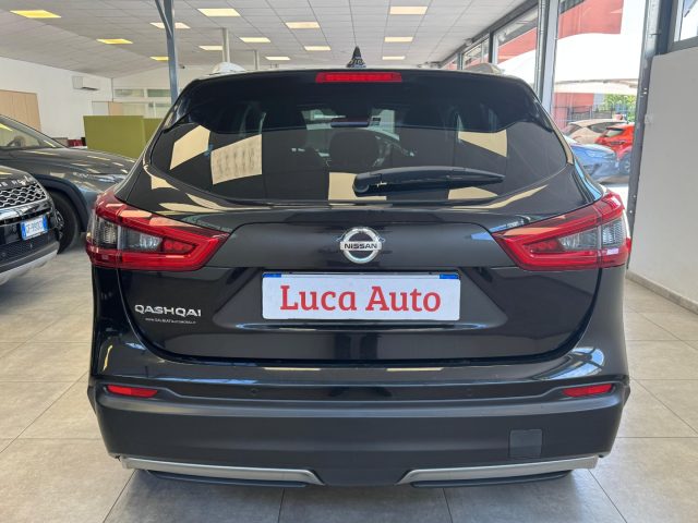 NISSAN Qashqai usata, con Autoradio