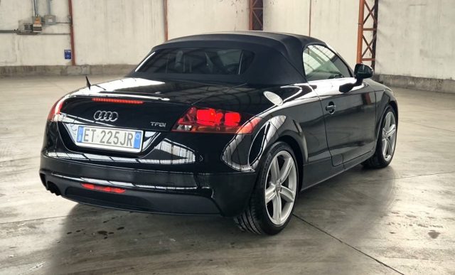 AUDI TT usata, con Autoradio