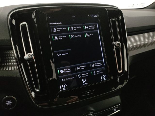 VOLVO XC40 usata, con Servosterzo