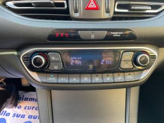 HYUNDAI i30 usata, con ESP