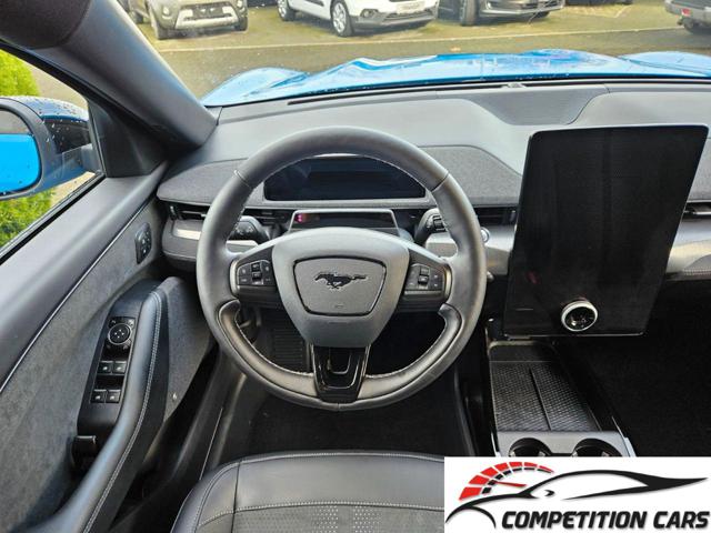 FORD Mustang Mach-E usata, con Cerchi in lega