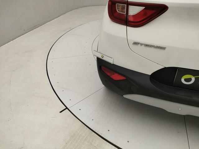 KIA Stonic usata, con Luci diurne
