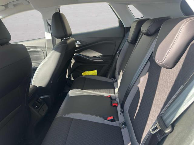 OPEL Grandland X usata, con Controllo automatico clima