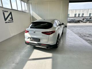 ALFA ROMEO Stelvio usata, con Boardcomputer