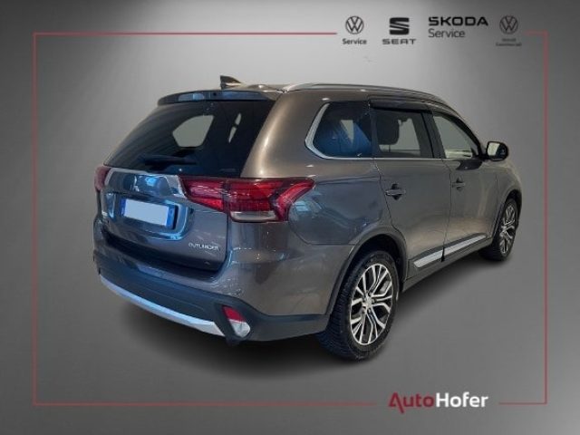 MITSUBISHI Outlander usata, con Airbag laterali