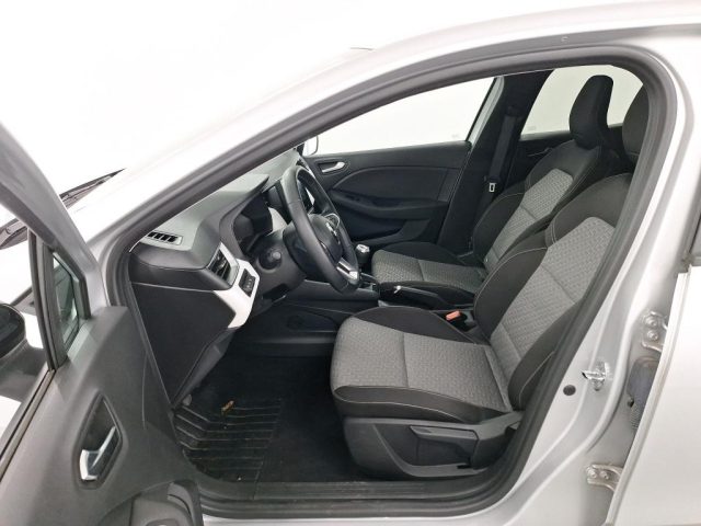 RENAULT Clio usata, con Controllo trazione