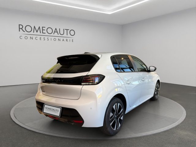 PEUGEOT 208 usata, con Autoradio