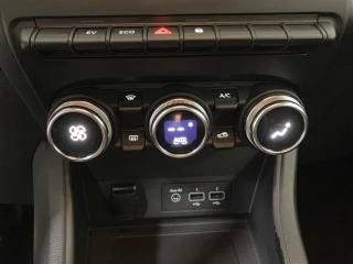 RENAULT Captur usata 13